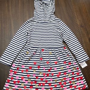 Hooded girls long sleeve dress size 3T